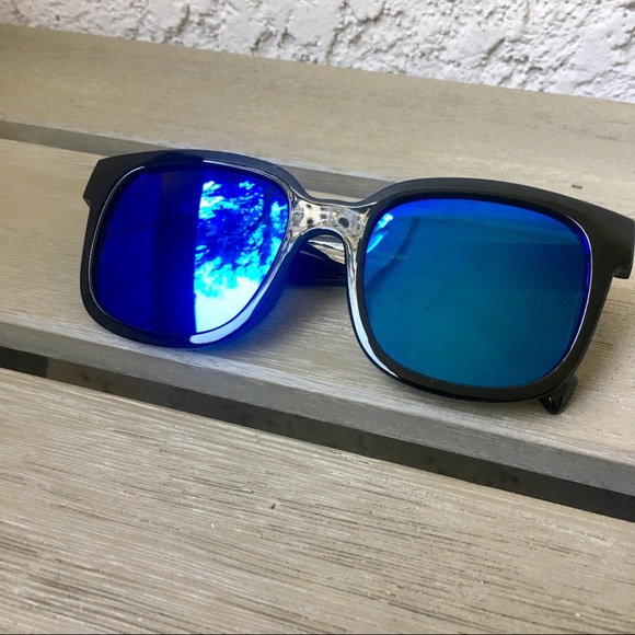 "Summers" 🌈 - Picture 7 of 7